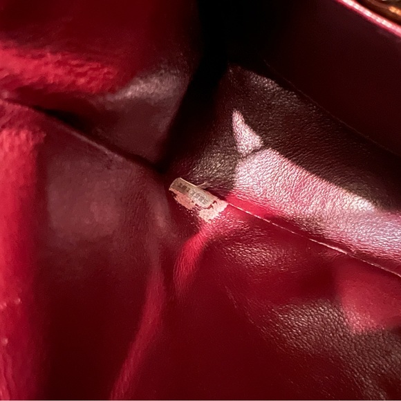 100% Authentic Vintage Chanel Small Full Flap SERIES 1 turnlock - Picture 9 of 13